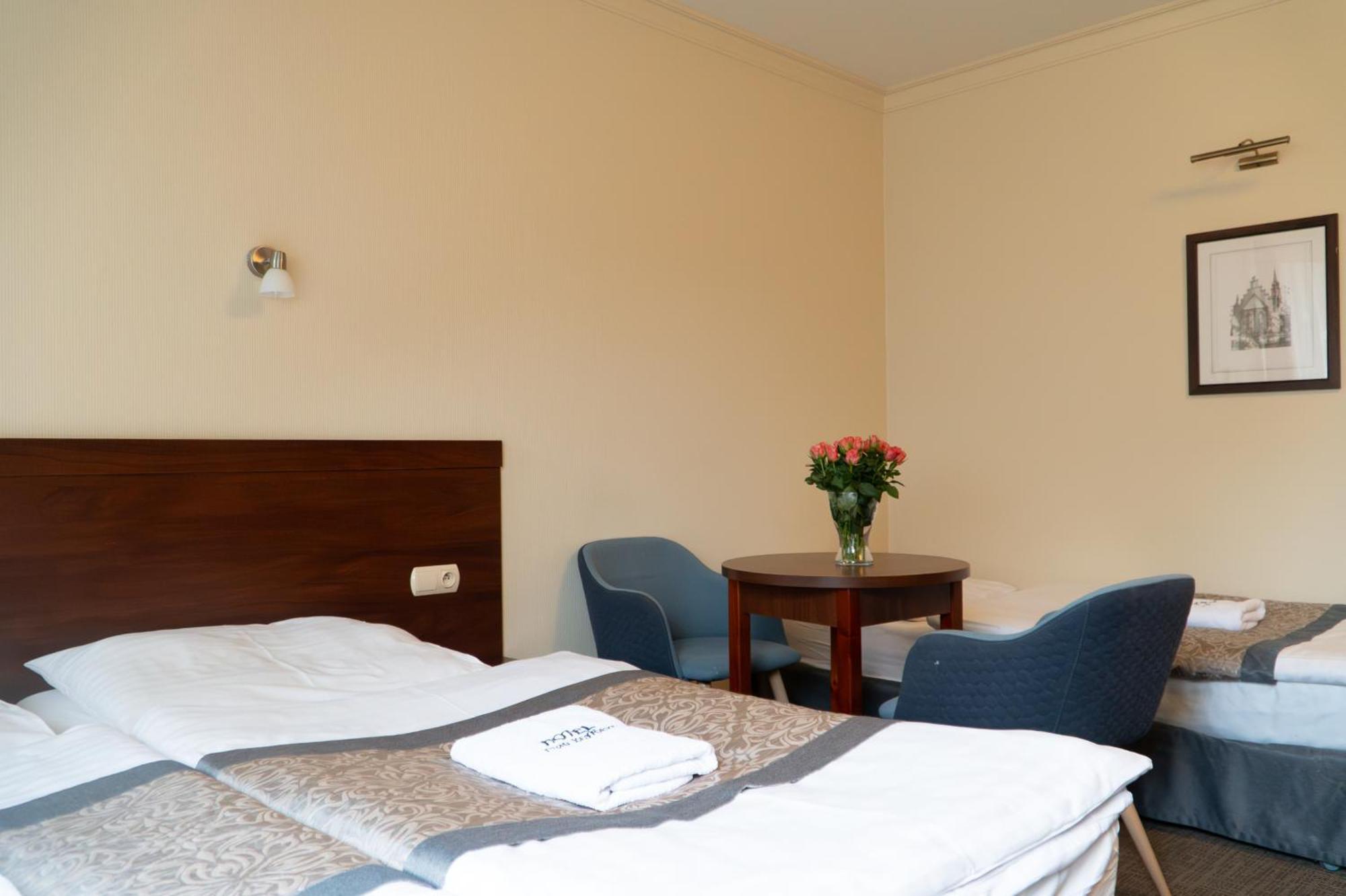 Nad Borkiem Hotel Kosarzyn  Eksteriør billede