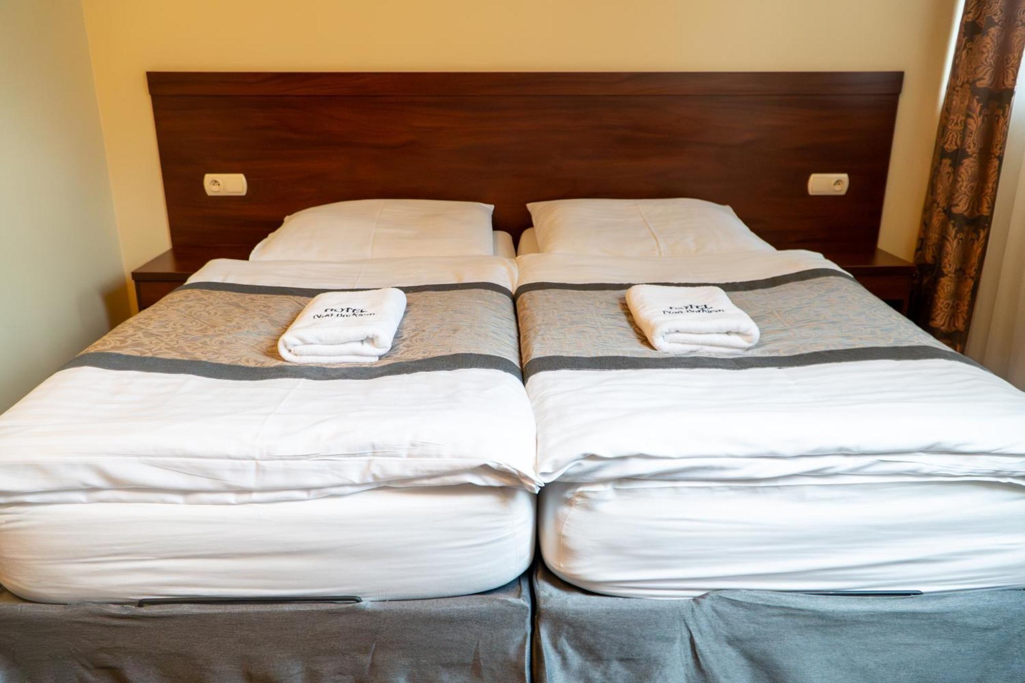 Nad Borkiem Hotel Kosarzyn  Eksteriør billede