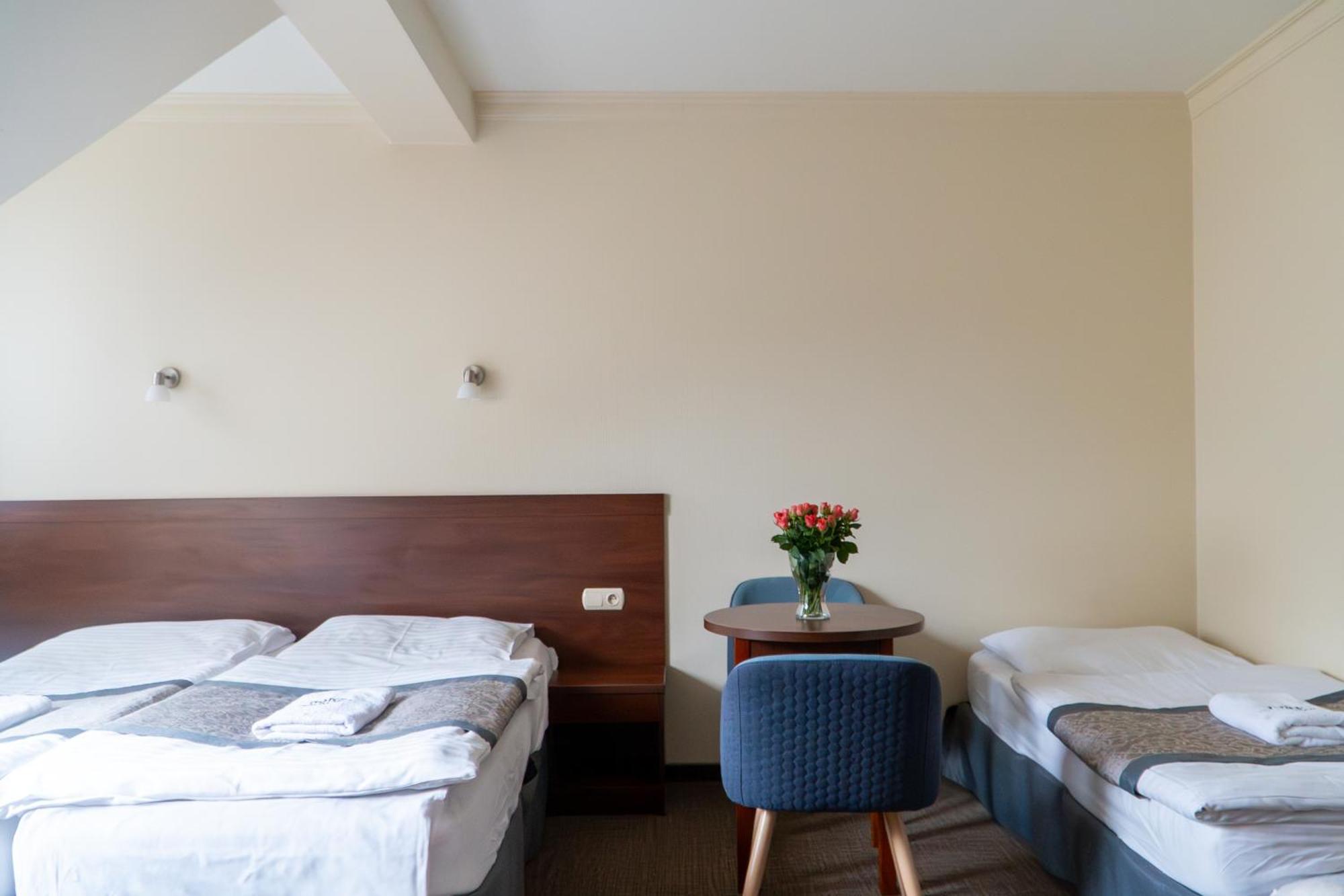 Nad Borkiem Hotel Kosarzyn  Eksteriør billede